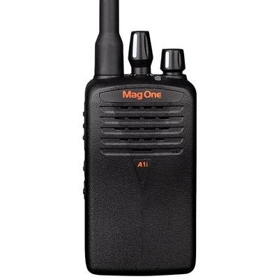 কেনা Motorola Mag One A1I Walkie Talkie with 50 km Range IPX-8 Waterproof and 5W Output Power Two Way Radio অনলাইন উত্পাদন