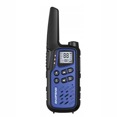 কেনা IPX4 Waterproof 5W Output Power UHF Walkie Talkie with 0-5km Talk Range and Rechargeable Battery অনলাইন উত্পাদন