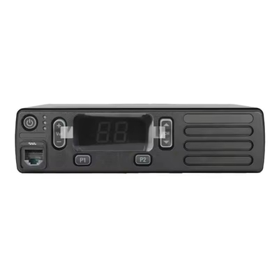 Dm1400D ডিজিটাল অ্যানালগ ট্রাক মাউন্টড 2 ওয়ে রেডিও Dm1400 50 কিমি রেঞ্জ Dm1400 ব্ল্যাক বেস স্টেশন রূপান্তরকারী