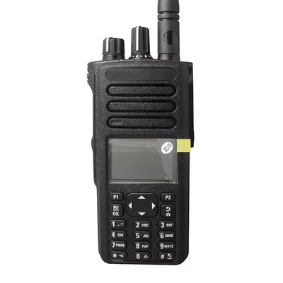 DP4801E শক্তিশালী সংকেত পেশাদার ডিজিটাল কালো আউটডোর লং রেঞ্জ ওয়াকি টক